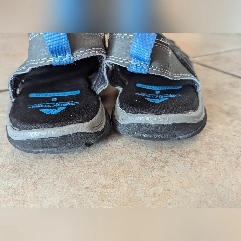 Ozark Trail Mans Trail Hiking outdoor Sandals Gray Memory Foam Fisherman Size 8